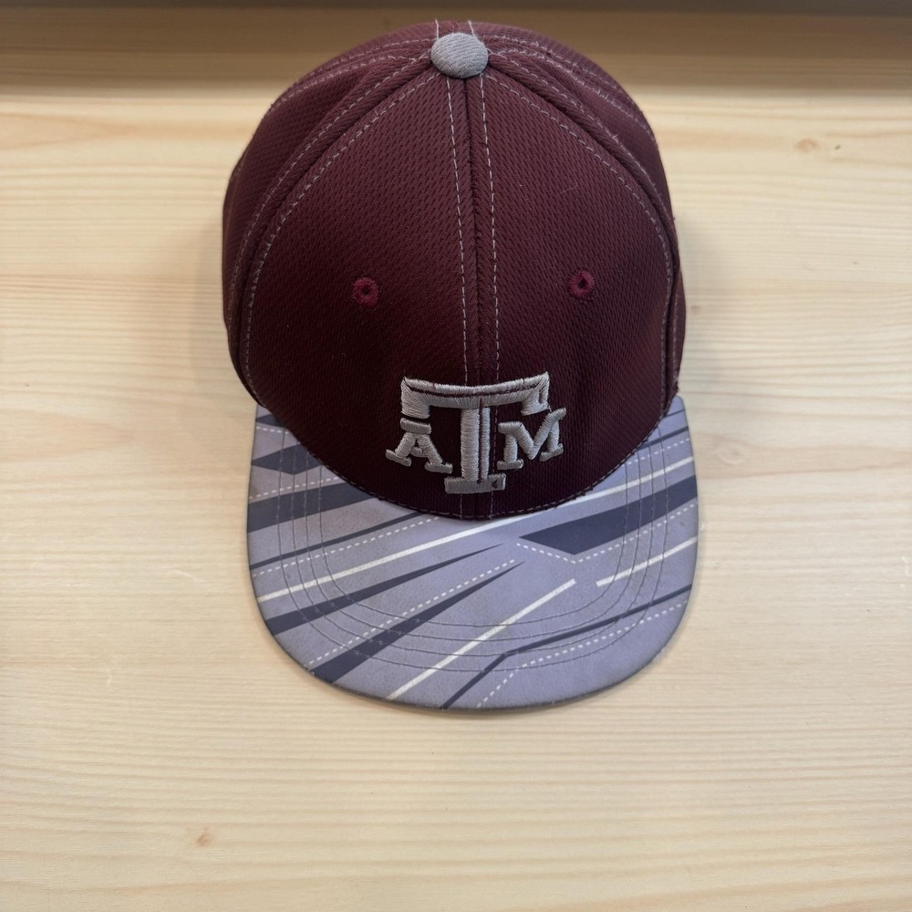 Texas A&M Aggies Hat Cap Snap Back Youth One Size Red NCAA Captivating Headwear